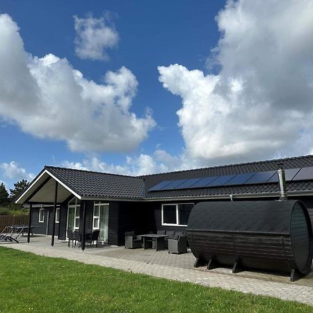 16 Person Holiday Home In R M Rømø Kirkeby Esterno foto
