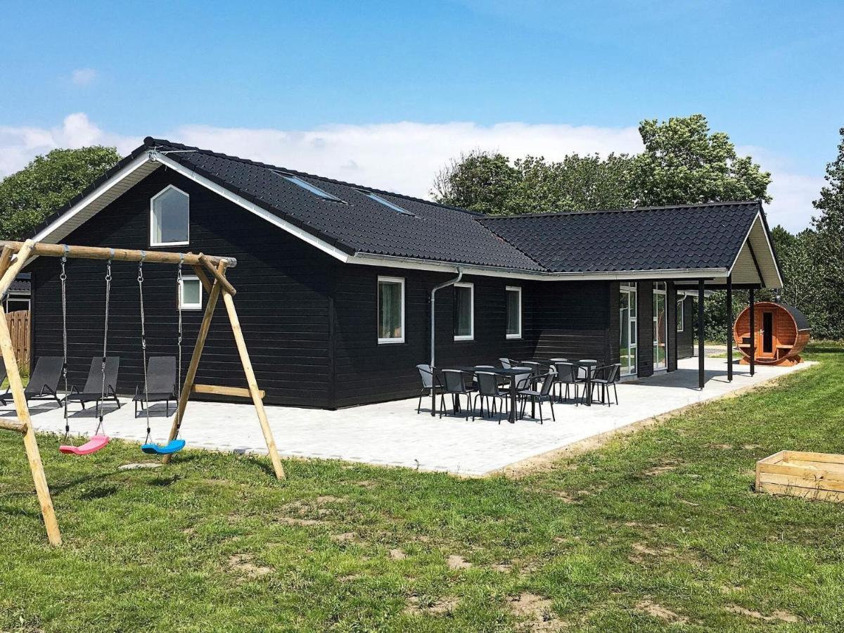 16 Person Holiday Home In R M Rømø Kirkeby Esterno foto