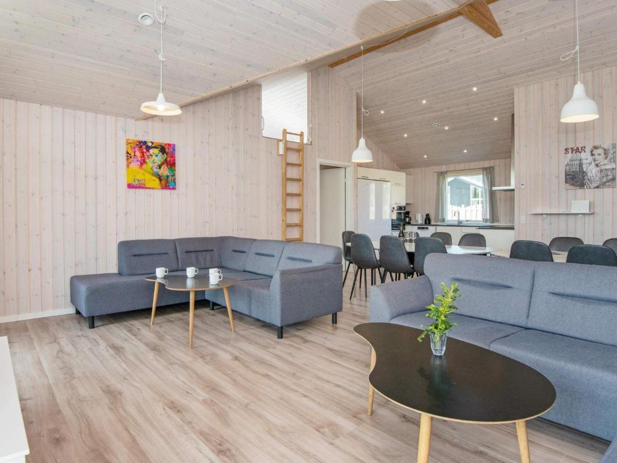 16 Person Holiday Home In R M Rømø Kirkeby Esterno foto