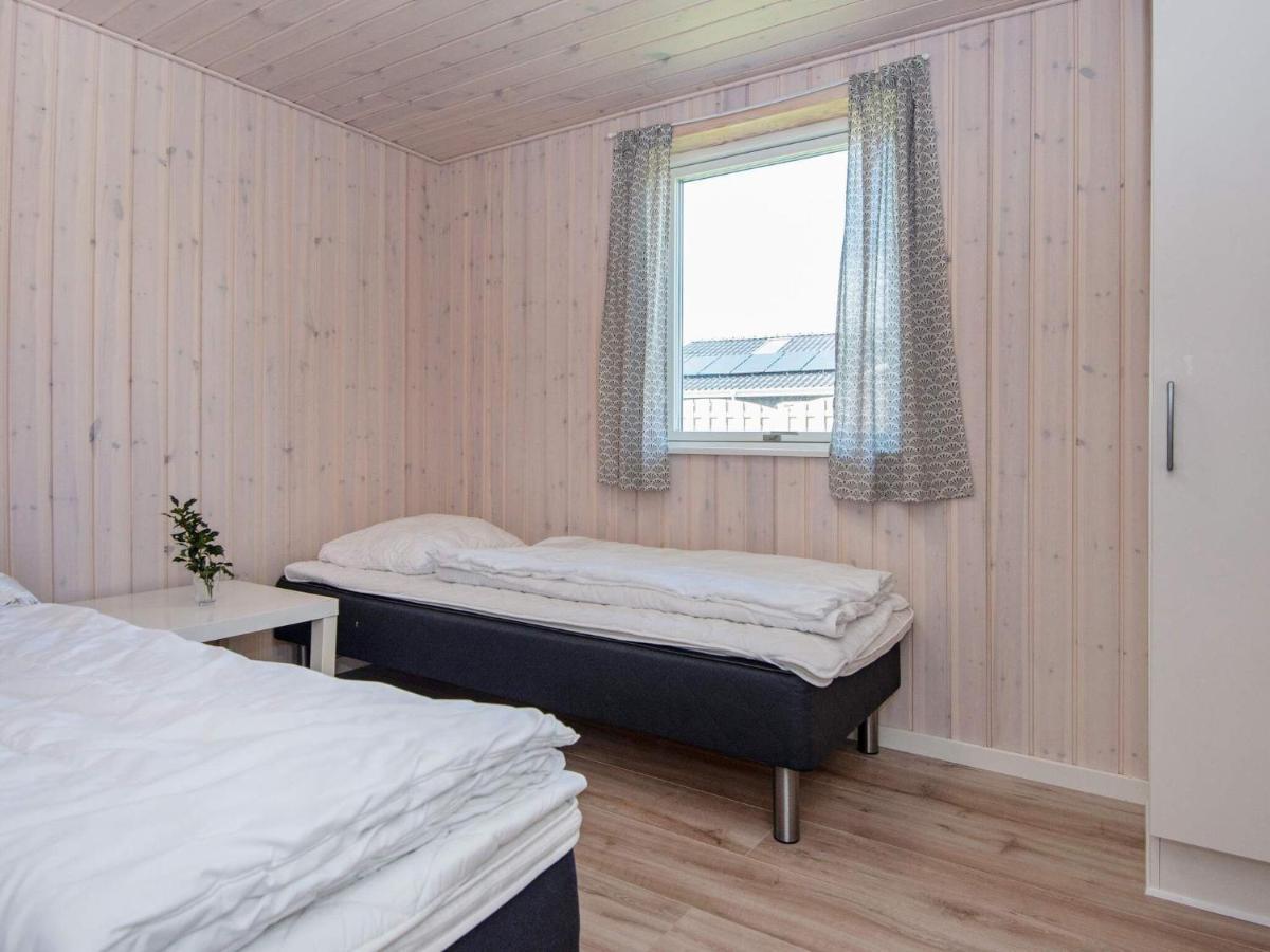 16 Person Holiday Home In R M Rømø Kirkeby Esterno foto