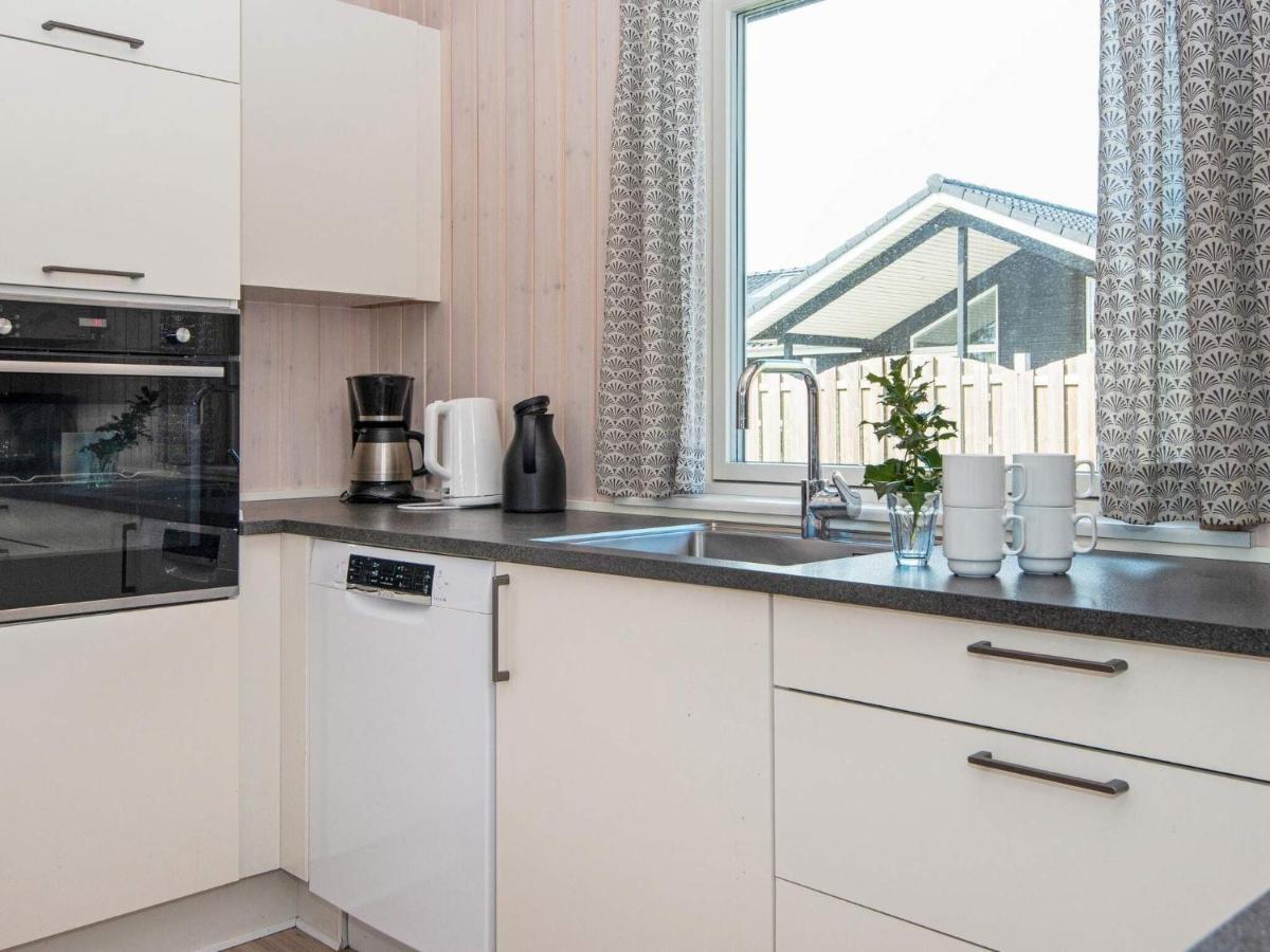 16 Person Holiday Home In R M Rømø Kirkeby Esterno foto