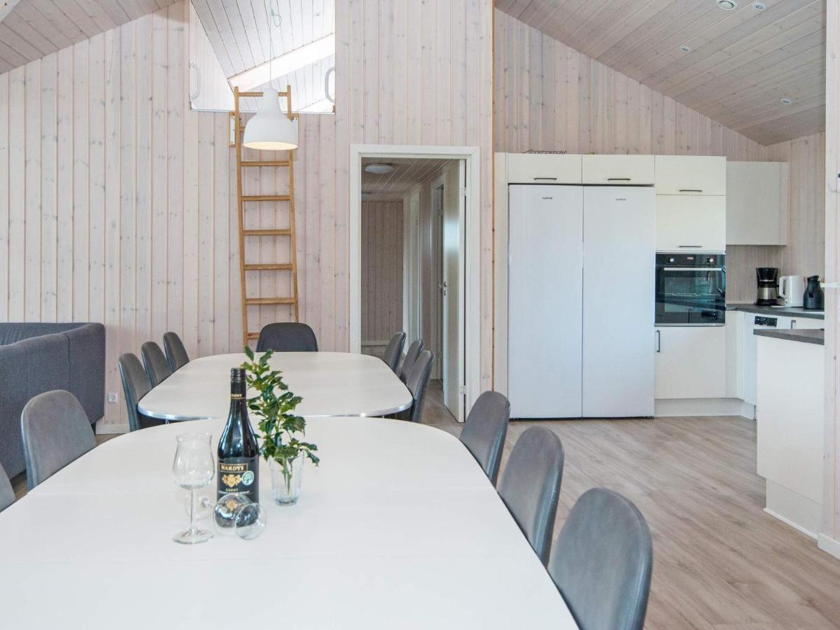 16 Person Holiday Home In R M Rømø Kirkeby Esterno foto